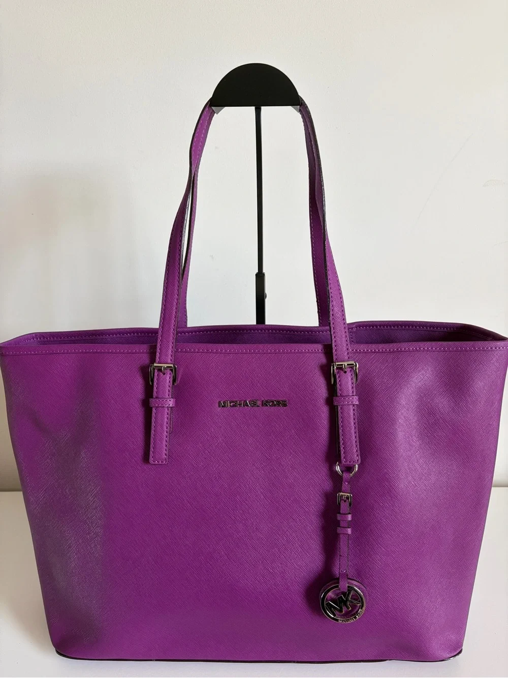 Michael Kors Jet Set Travel Multifunction Tote Saffiano Leather in Pomegranate